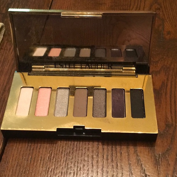 Estee Lauder Other - Estée Lauder Eye Shadow